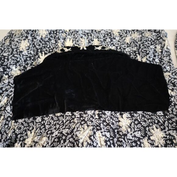 Zara Girl's Sz 11-12 Black/Gold Embellished Velvet Button Down Party Dress - Picture 7 of 12